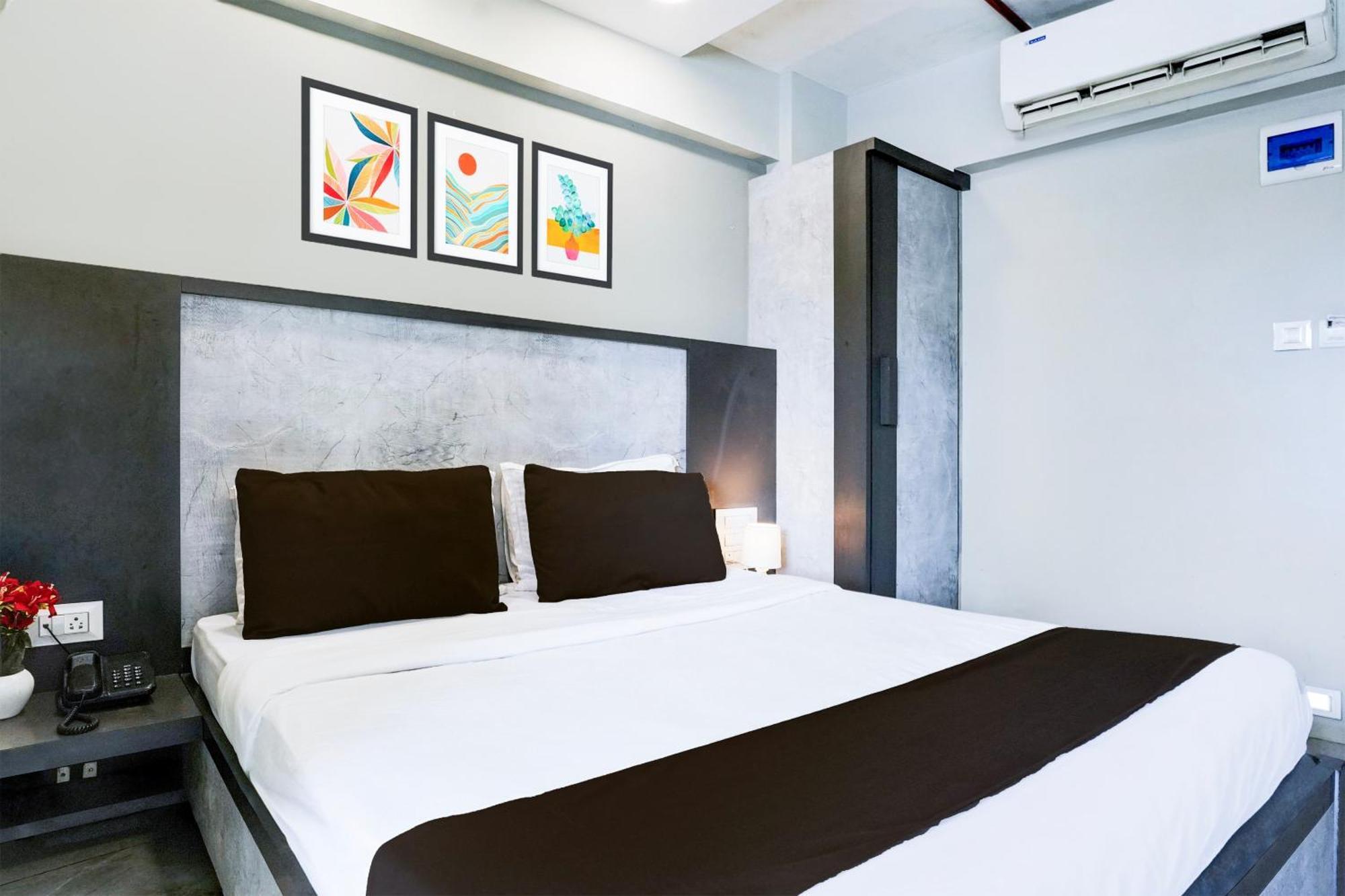 Turambhe Super Townhouse Oak Vashi酒店 外观 照片