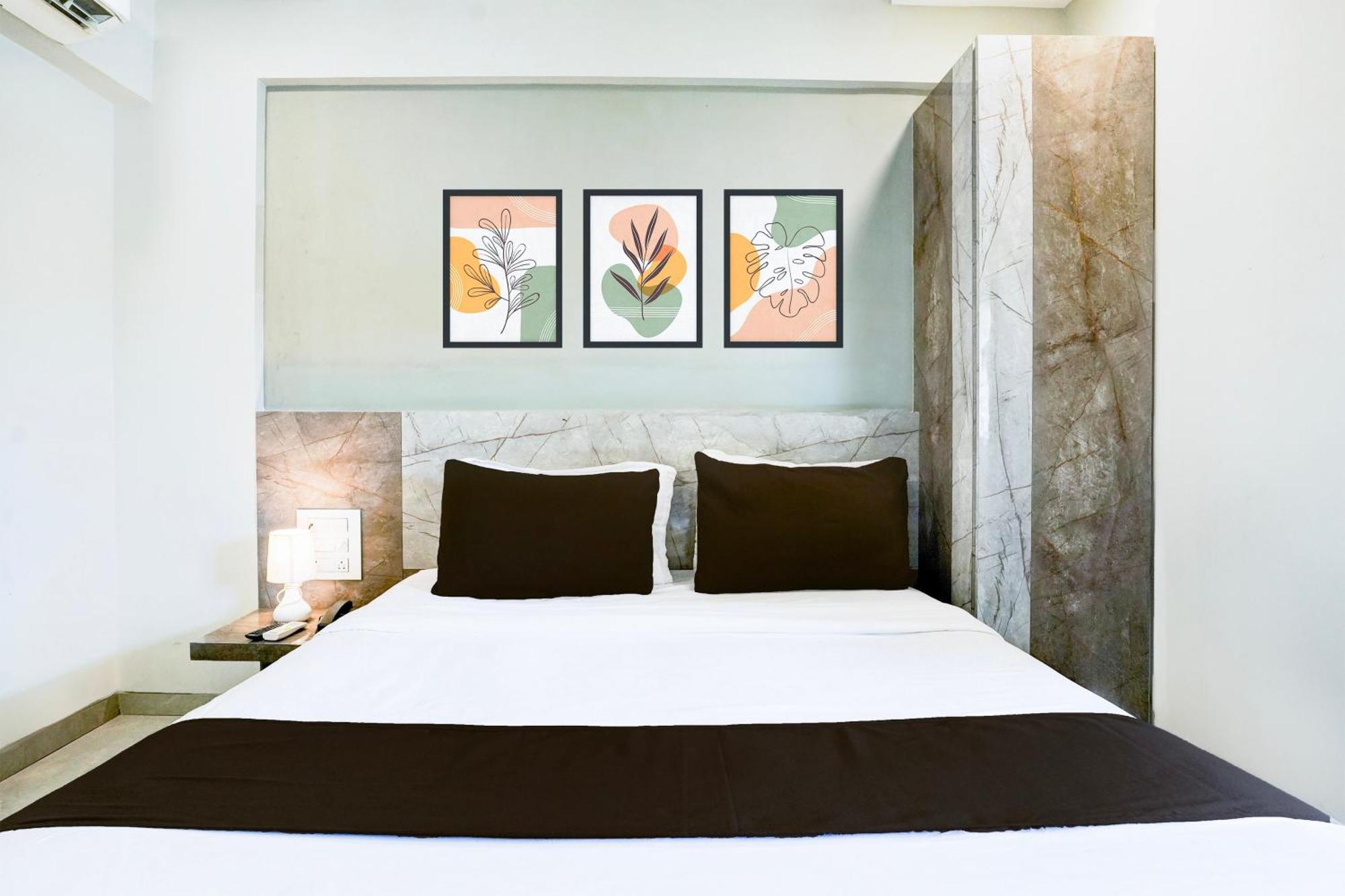 Turambhe Super Townhouse Oak Vashi酒店 外观 照片