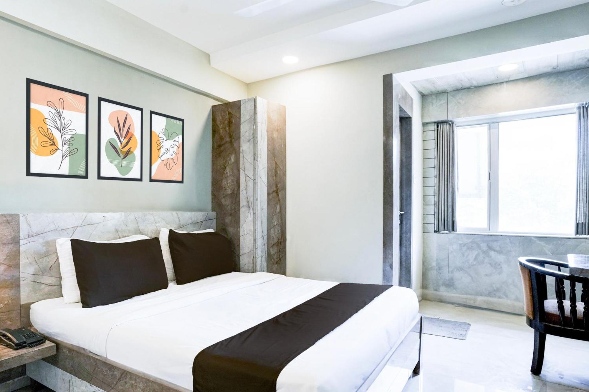 Turambhe Super Townhouse Oak Vashi酒店 外观 照片